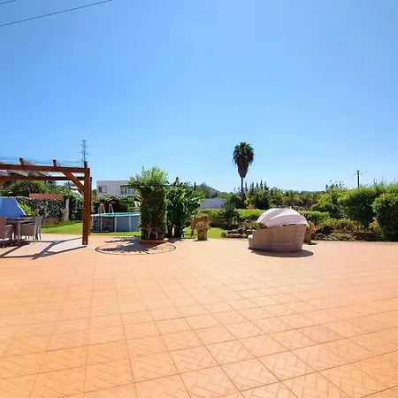 At-tunis Villa Tunes